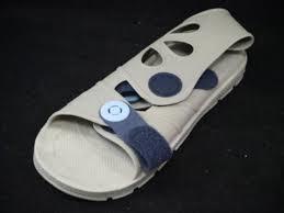 ギブスシューズ