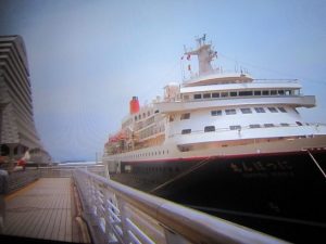 左端オリエンタルホテル