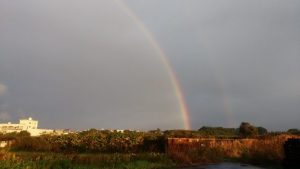 午後４時30分の虹