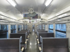 列車内