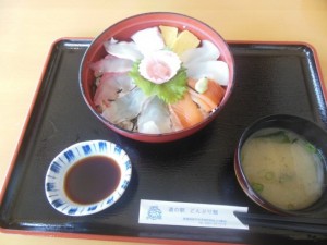 海鮮どんぶり_001